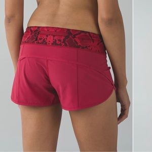 Lululemon Run: Speed Short *4-way Stretch SZ 6